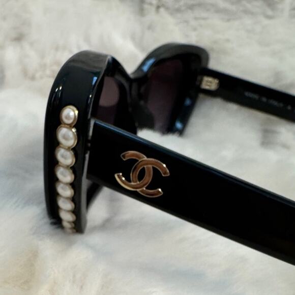 Chanel Pearl Cat Eye CC Sunglasses